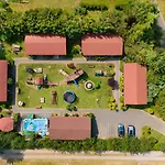 Forest Sauna Jacuzzi Balia Darłówko Rusko *