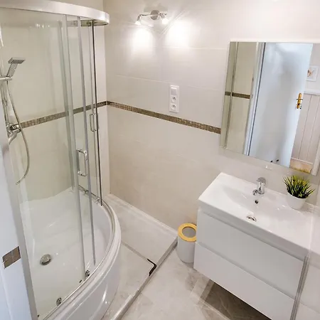 Forest Sauna Jacuzzi Balia Darlowko Rusko Dom wakacyjny Darłowo
