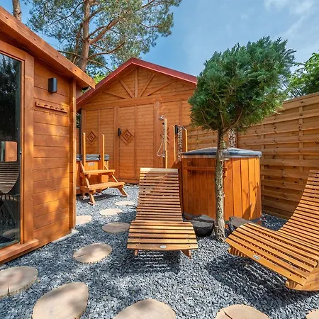 Дом отдыха Forest Sauna Jacuzzi Balia Darlowko Rusko *