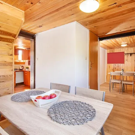 Forest Sauna Jacuzzi Balia Darlowko Rusko Дом отдыха