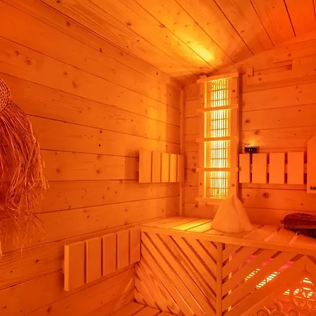 Forest Sauna Jacuzzi Balia Darlowko Rusko