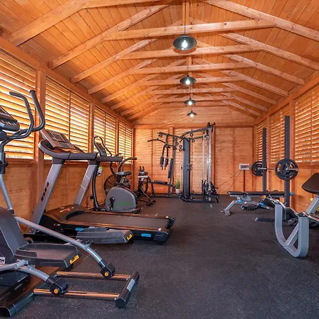 Dom wakacyjny Forest Sauna Jacuzzi Balia Darlowko Rusko