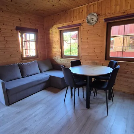 Forest Sauna Jacuzzi Balia Darlowko Rusko Дом отдыха *