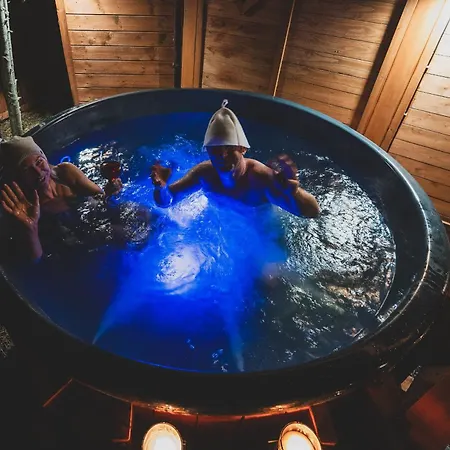Forest Sauna Jacuzzi Balia Darlowko Rusko Дарлово