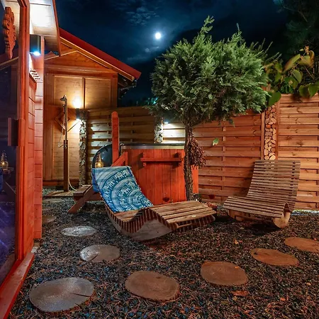 Dom wakacyjny Forest Sauna Jacuzzi Balia Darłówko Rusko Darłowo