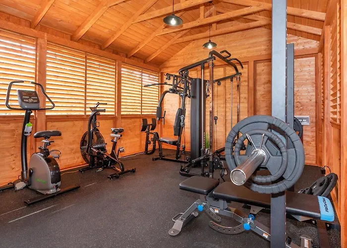 Forest Sauna Jacuzzi Balia Darłówko Rusko Сasa de vacaciones *