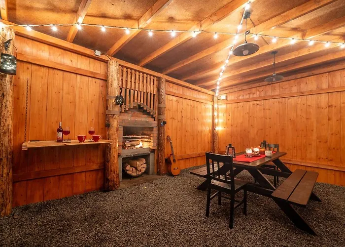 Forest Sauna Jacuzzi Balia Darłówko Rusko Сasa de vacaciones