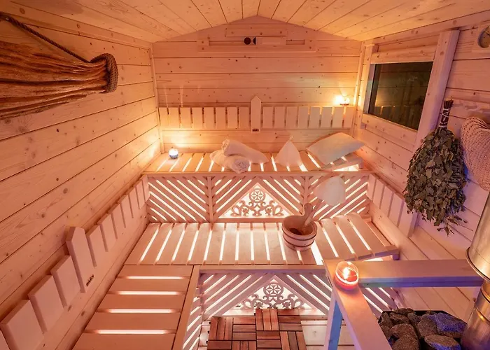 Сasa de vacaciones Forest Sauna Jacuzzi Balia Darłówko Rusko