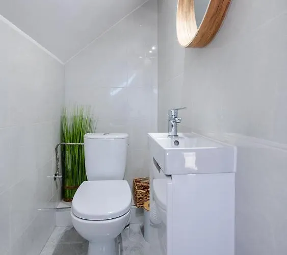 Сasa de vacaciones Forest Sauna Jacuzzi Balia Darłówko Rusko Darłowo