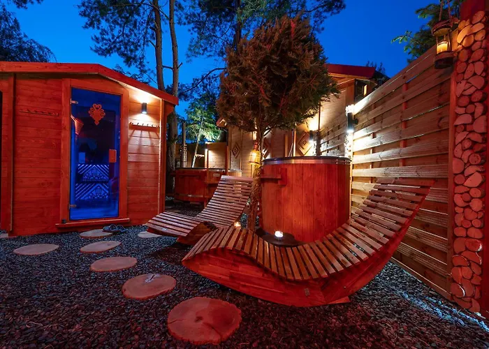 Forest Sauna Jacuzzi Balia Darlowko Rusko * דארלובו