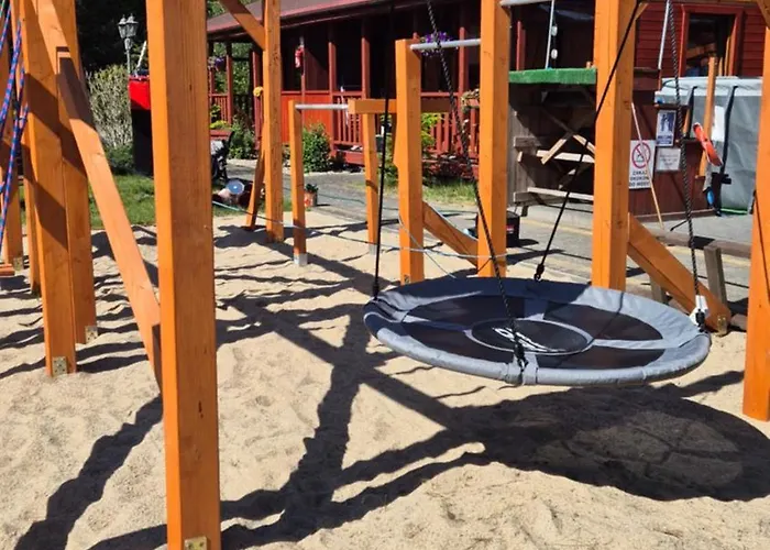 Сasa de vacaciones Forest Sauna Jacuzzi Balia Darłówko Rusko